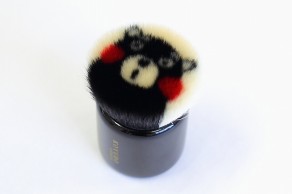 くまモンパウダーブラシ kumamon-01 パウダー 丸 山羊毛　粗光峰