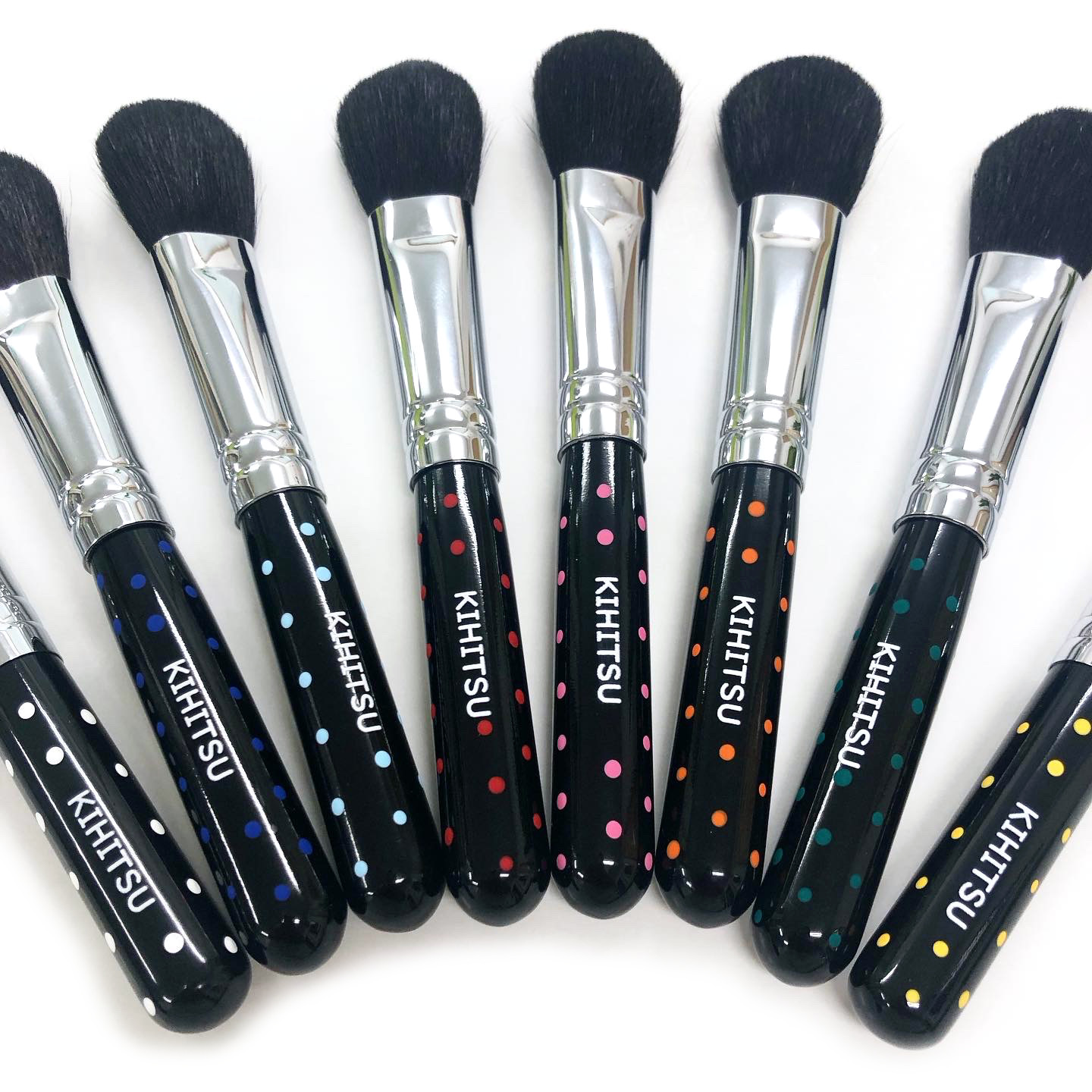 ふんわりチークブラシ ドットカラー CHEEK05COLOR オレンジ | 商品情報